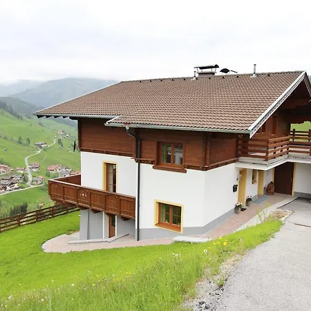 Cozy Near Ski Area In Groayarl Appartamento