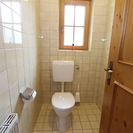 Appartamento Cozy Near Ski Area In Groayarl Grossarl